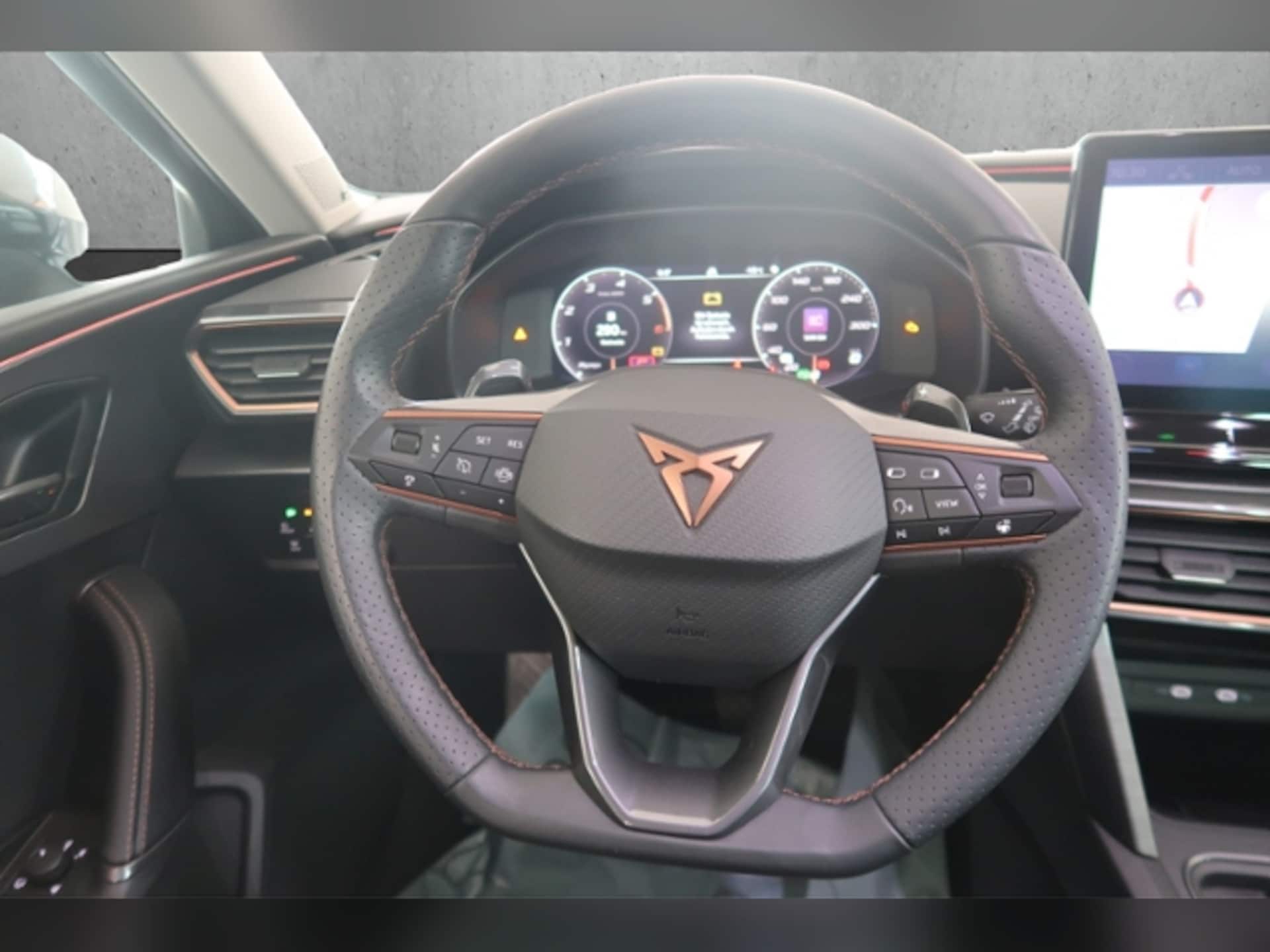 CUPRA Leon