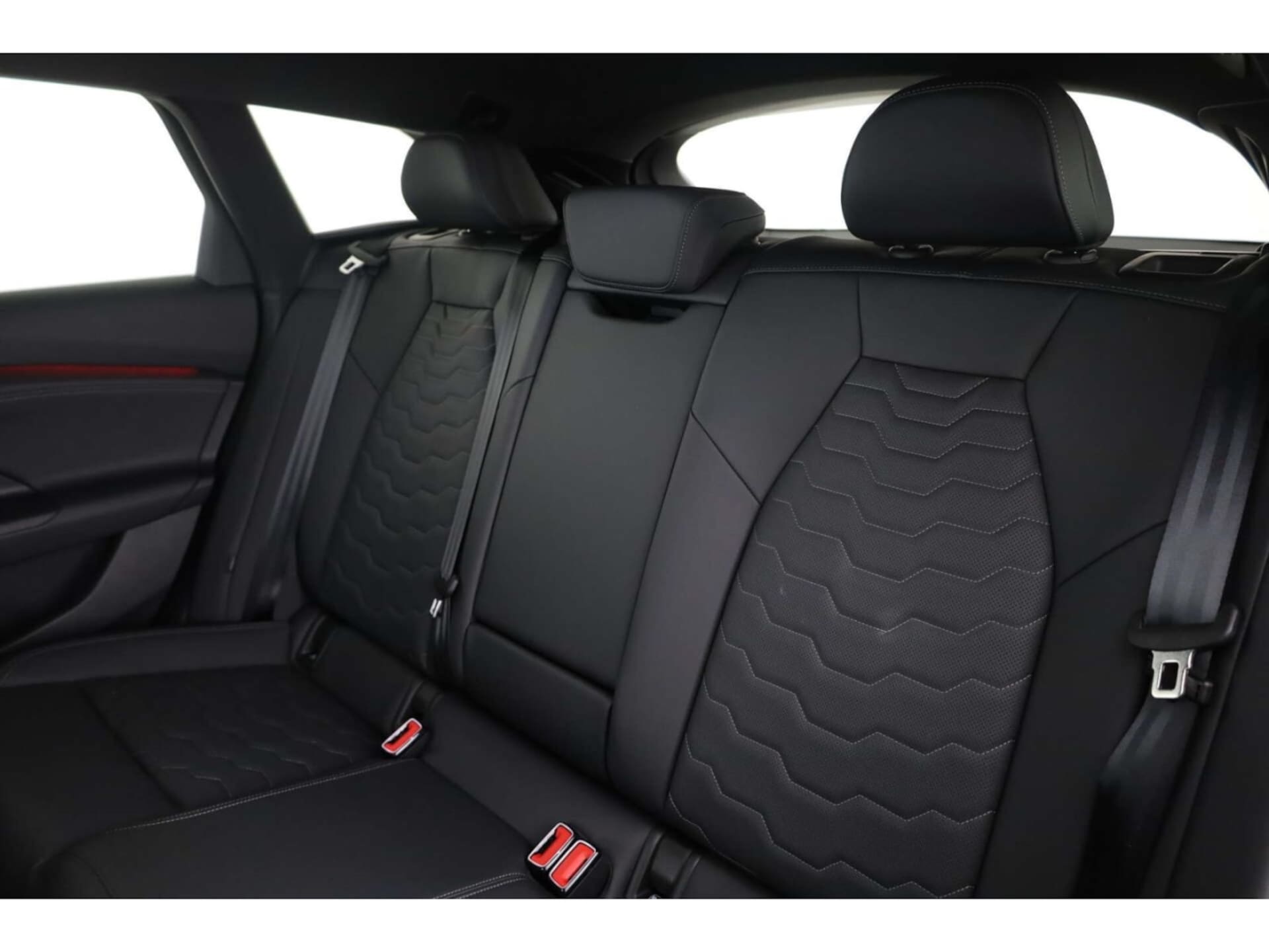 Audi S6 Avant e-tron