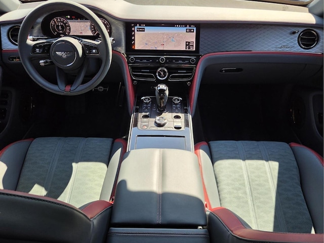 2025 Bentley Flying Spur