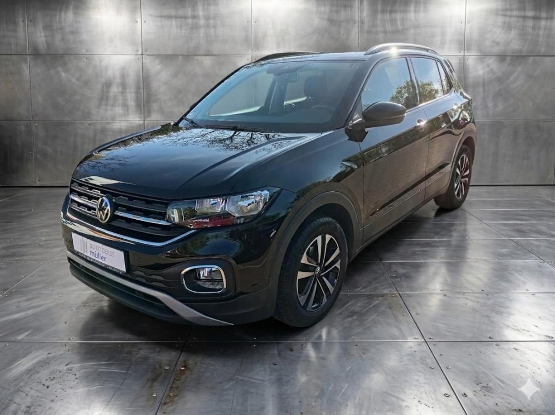 Volkswagen T-Cross United