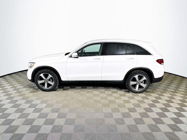 2022 Mercedes-Benz GLC 300