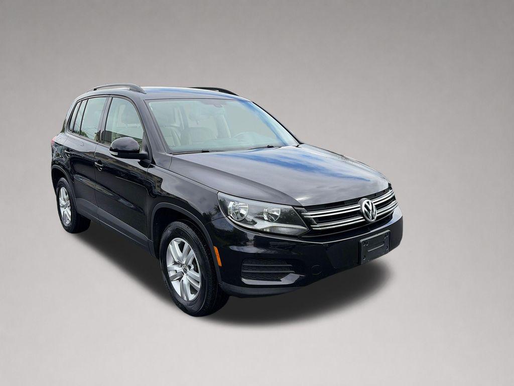 2016 Volkswagen Tiguan 2.0T S 4Motion's photo