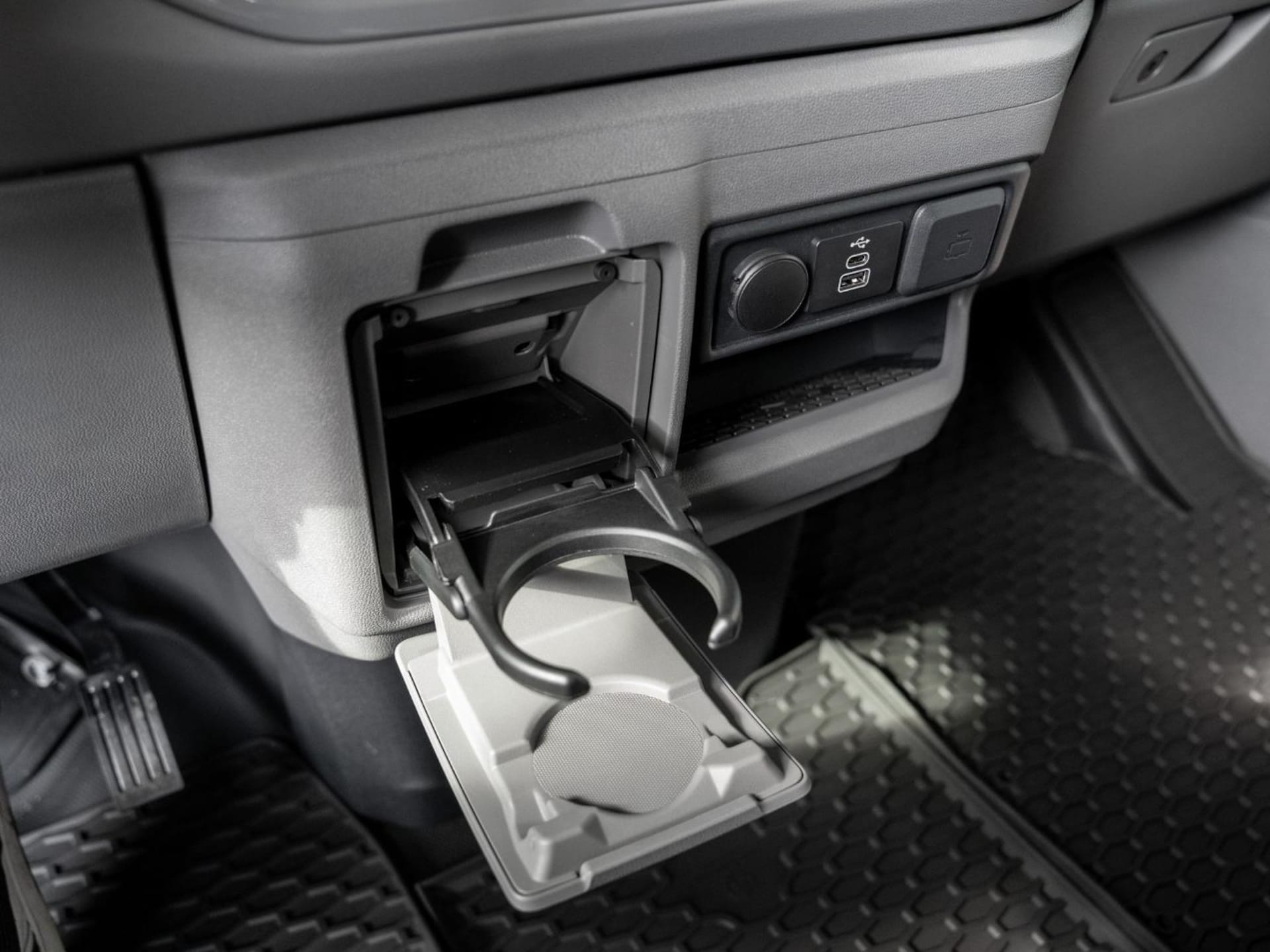 Volkswagen Transporter Pritschenwagen Doppelkabine