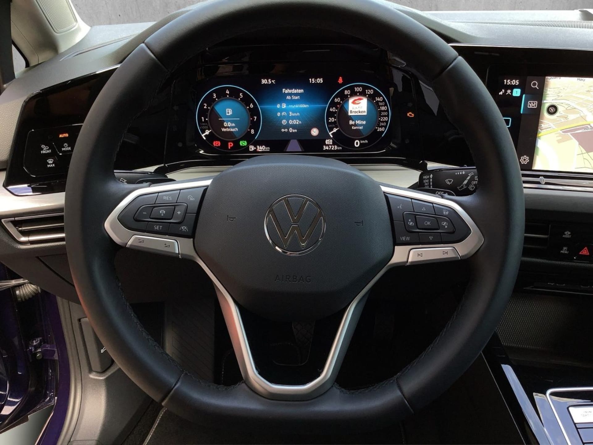 Volkswagen Golf Style