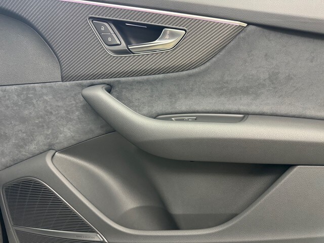 Image about Audi Q7 SUV S line 50 TDI quattro tiptronic