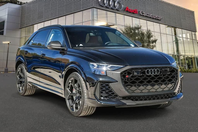 2026 Audi RS Q8 SUV performance