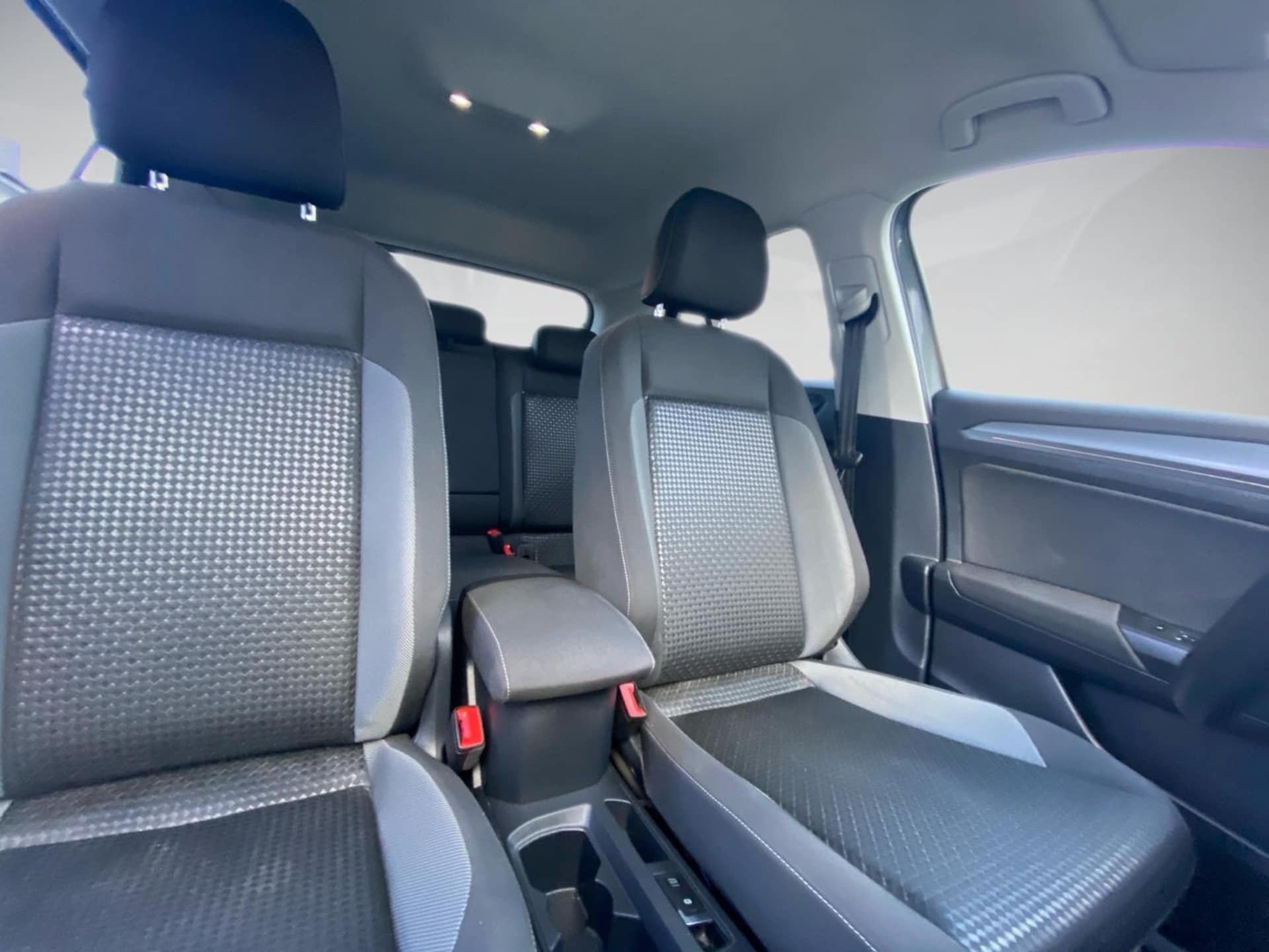 Volkswagen T-Roc Active