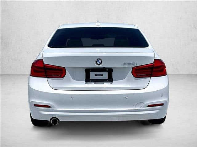 2016 BMW 320i