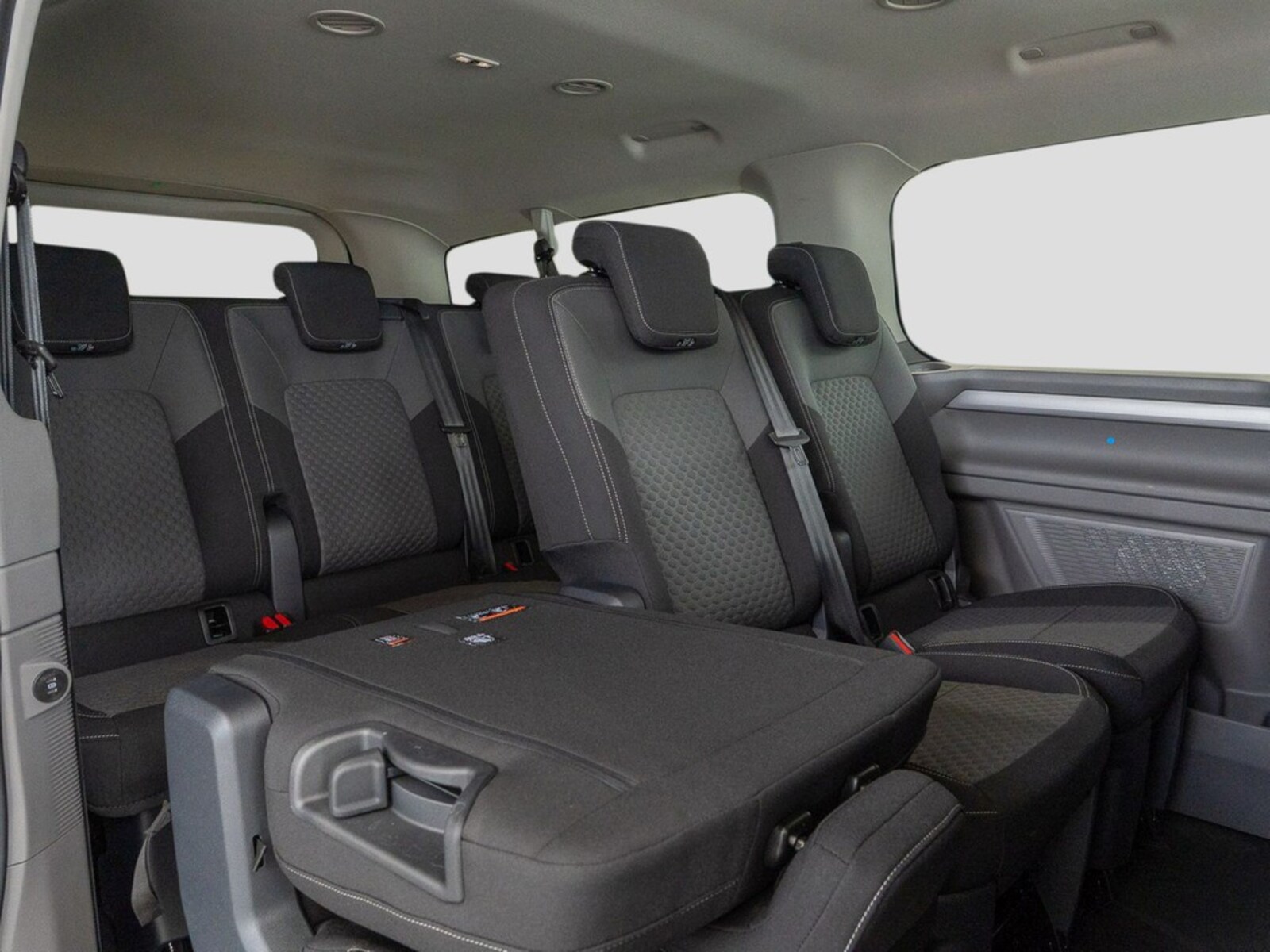 Volkswagen e-Caravelle Langer Radstand – Bild 10