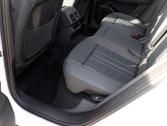 2025 AUDI Q5 - Image 31