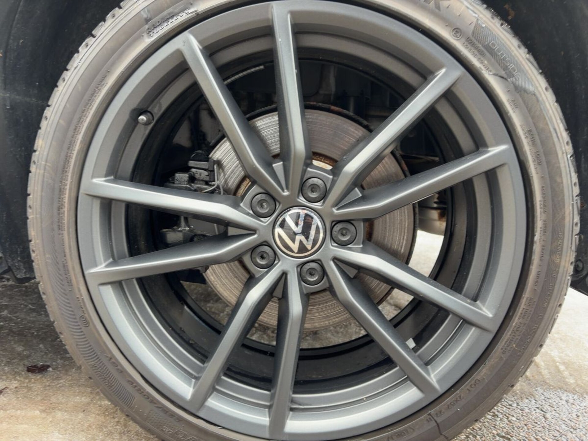 Volkswagen T-Roc R