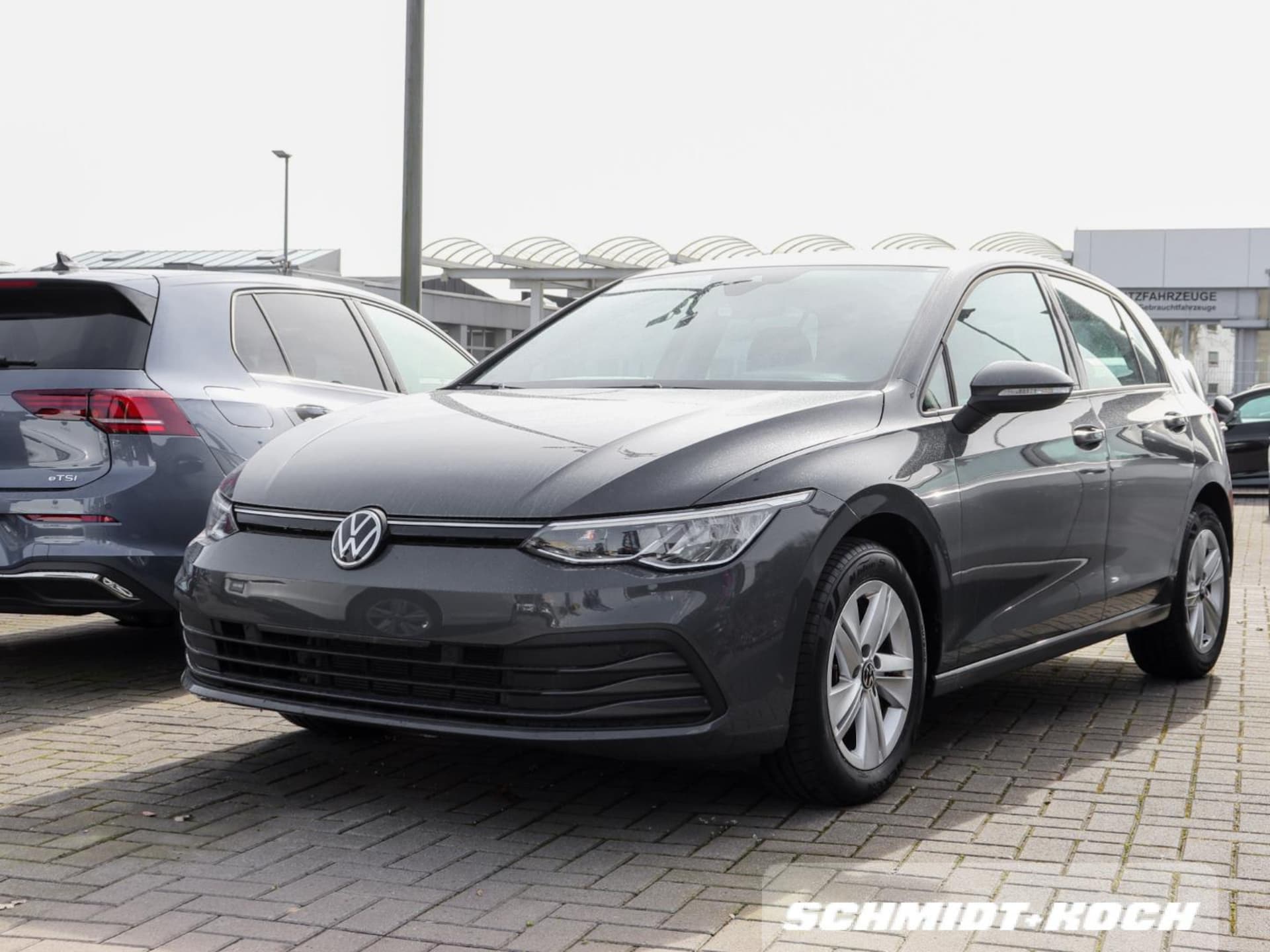 Volkswagen Golf Life