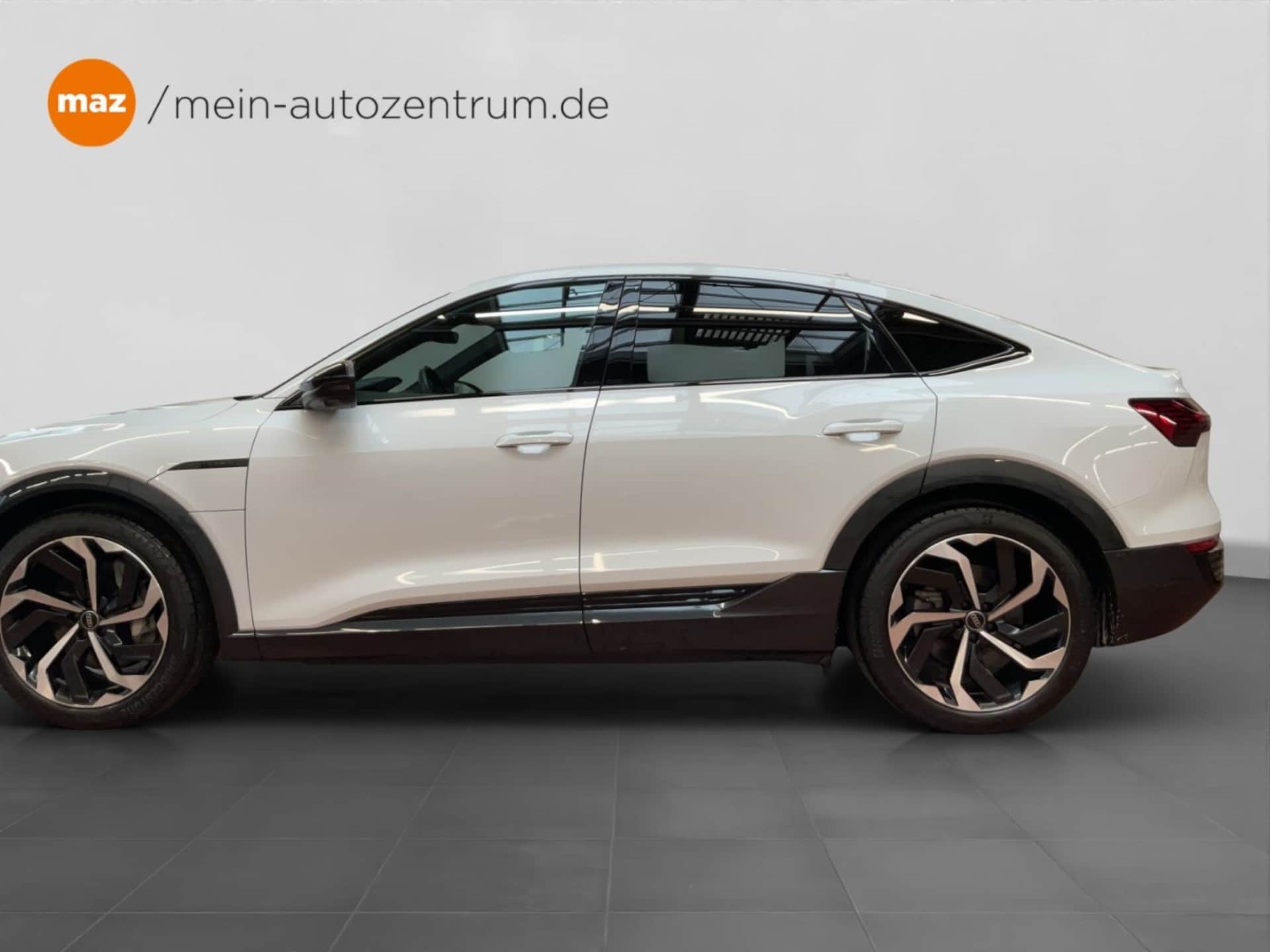 Audi Q8 Sportback e-tron Advanced
