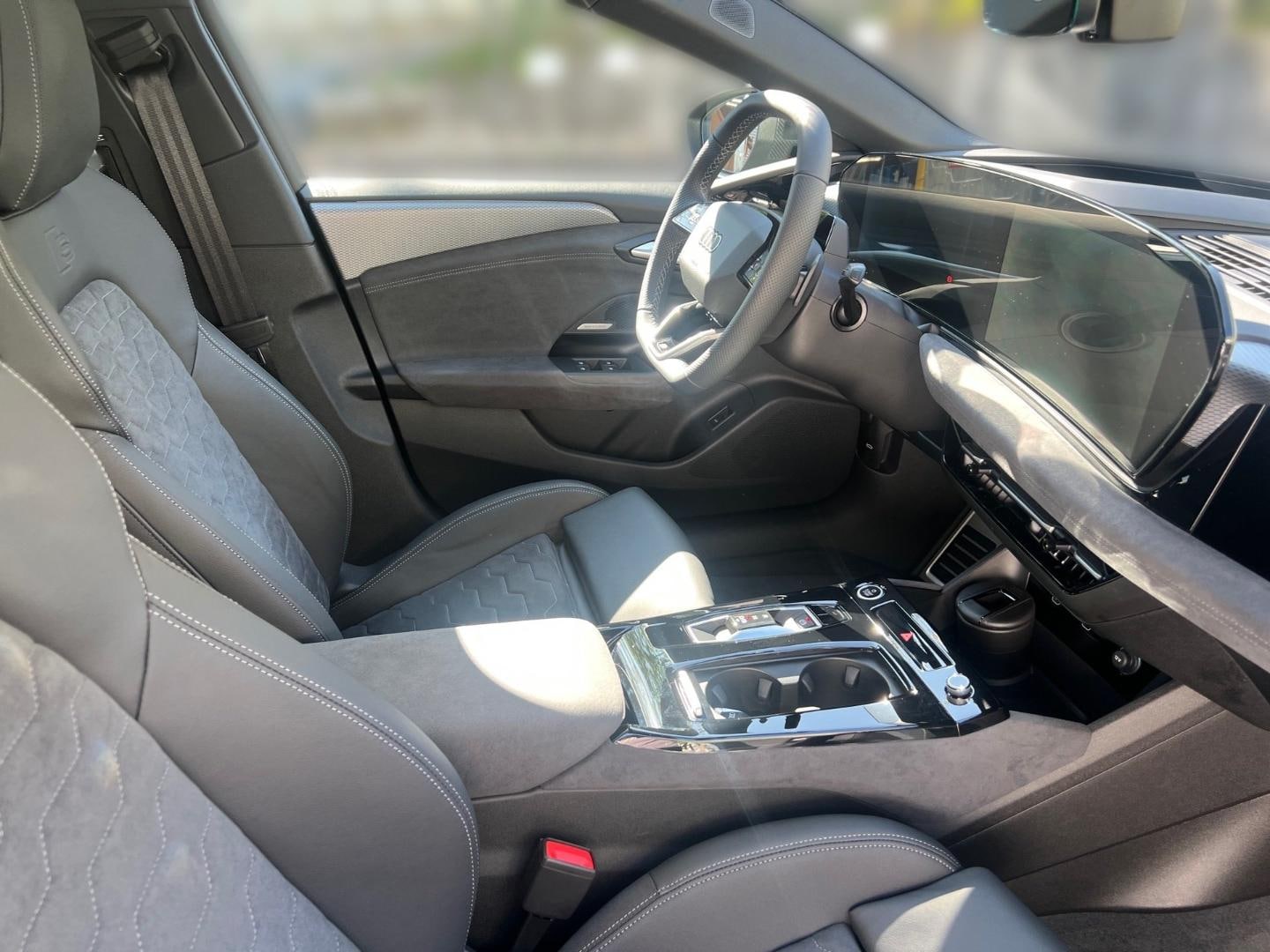 Bild über Audi A6 Avant e-tron S line business e-tron performance 270 kW - für weitere Informationen kontaktieren Sie den Audi Partner