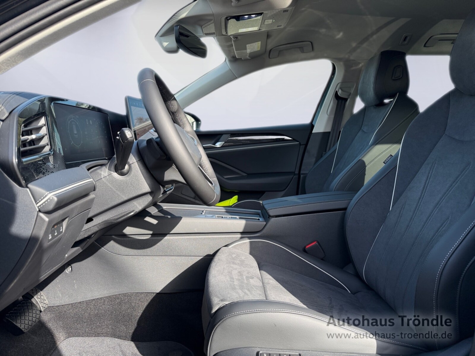 Volkswagen Passat – Bild 9