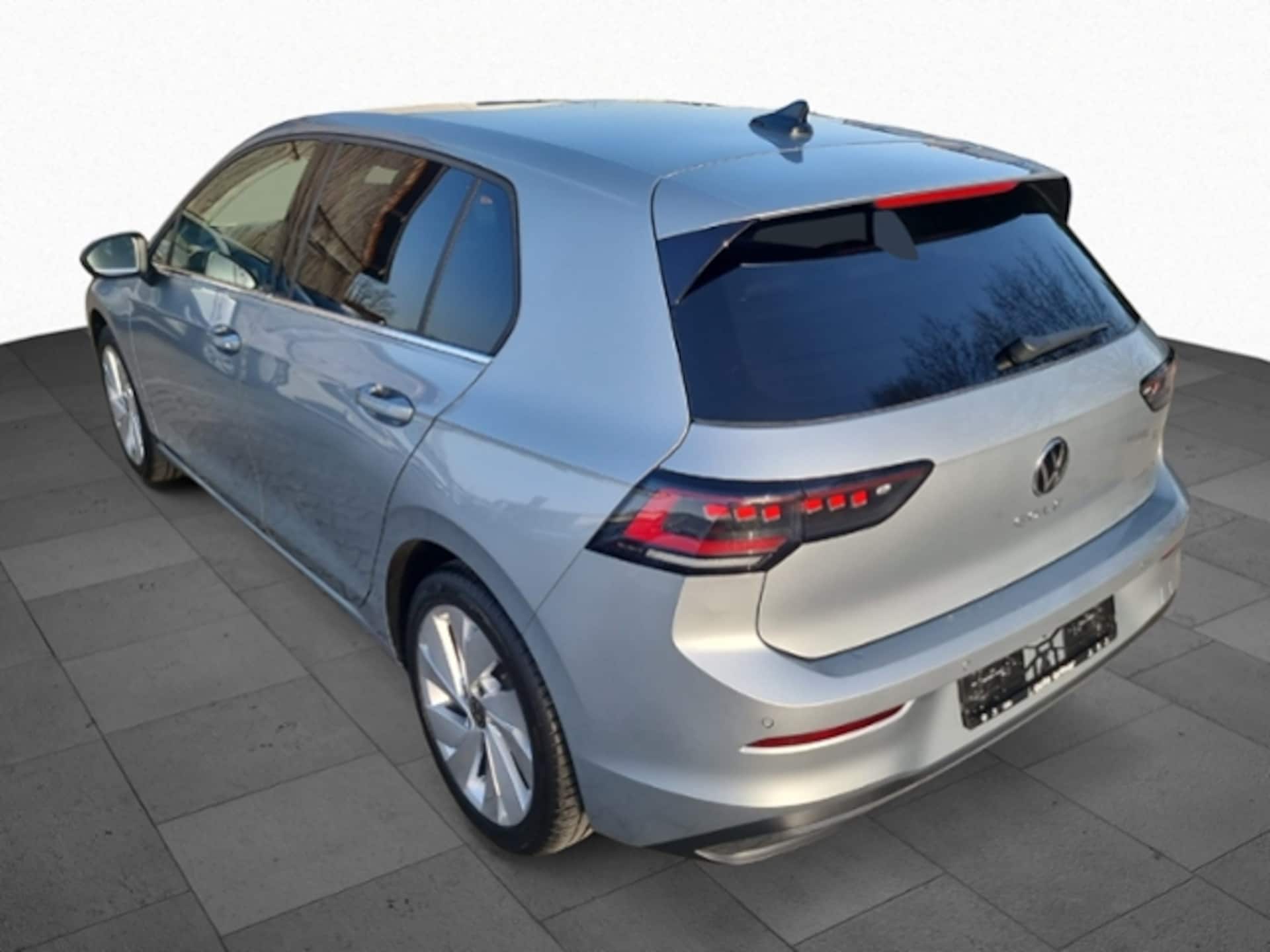 Volkswagen Golf Style