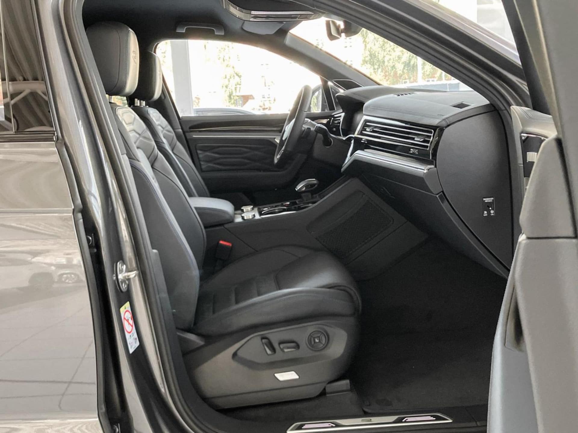 Volkswagen Touareg R