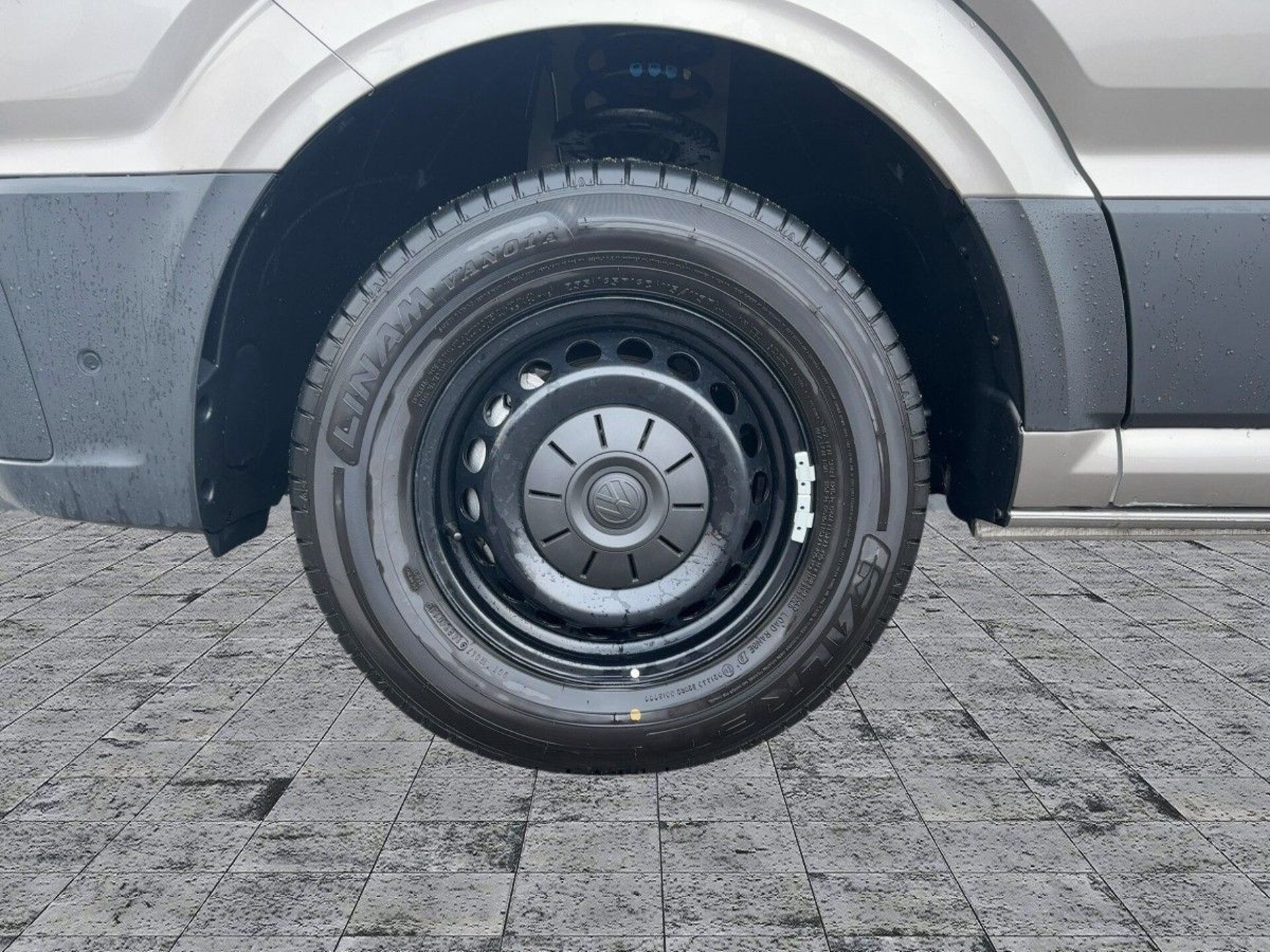 Volkswagen Grand California 600