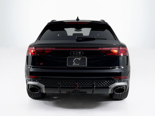 2026 Audi RS Q8 SUV performance