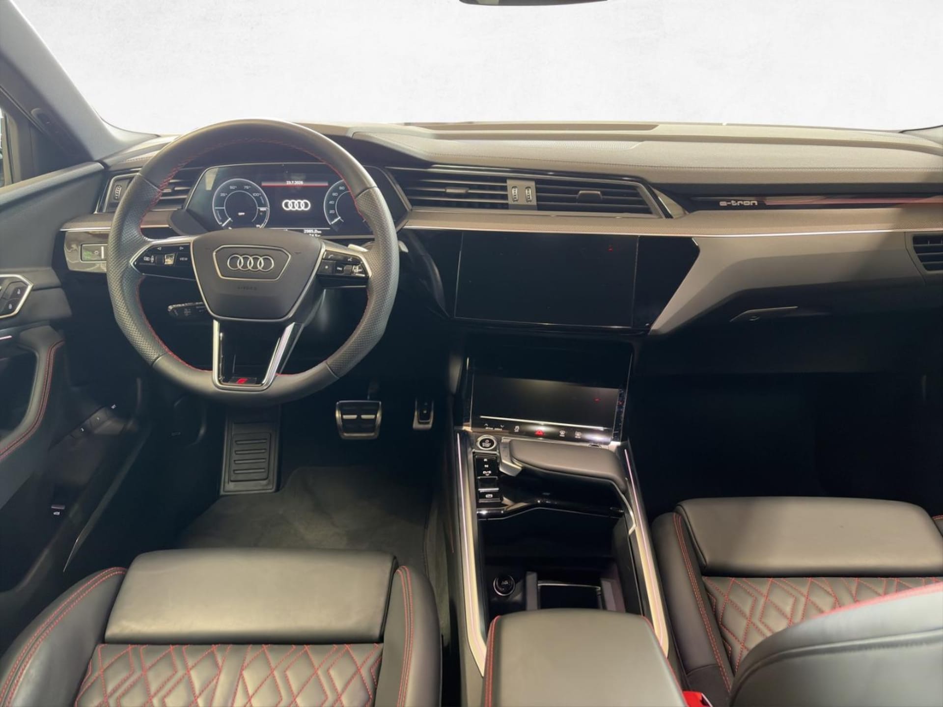 Audi Q8 Sportback e-tron S line