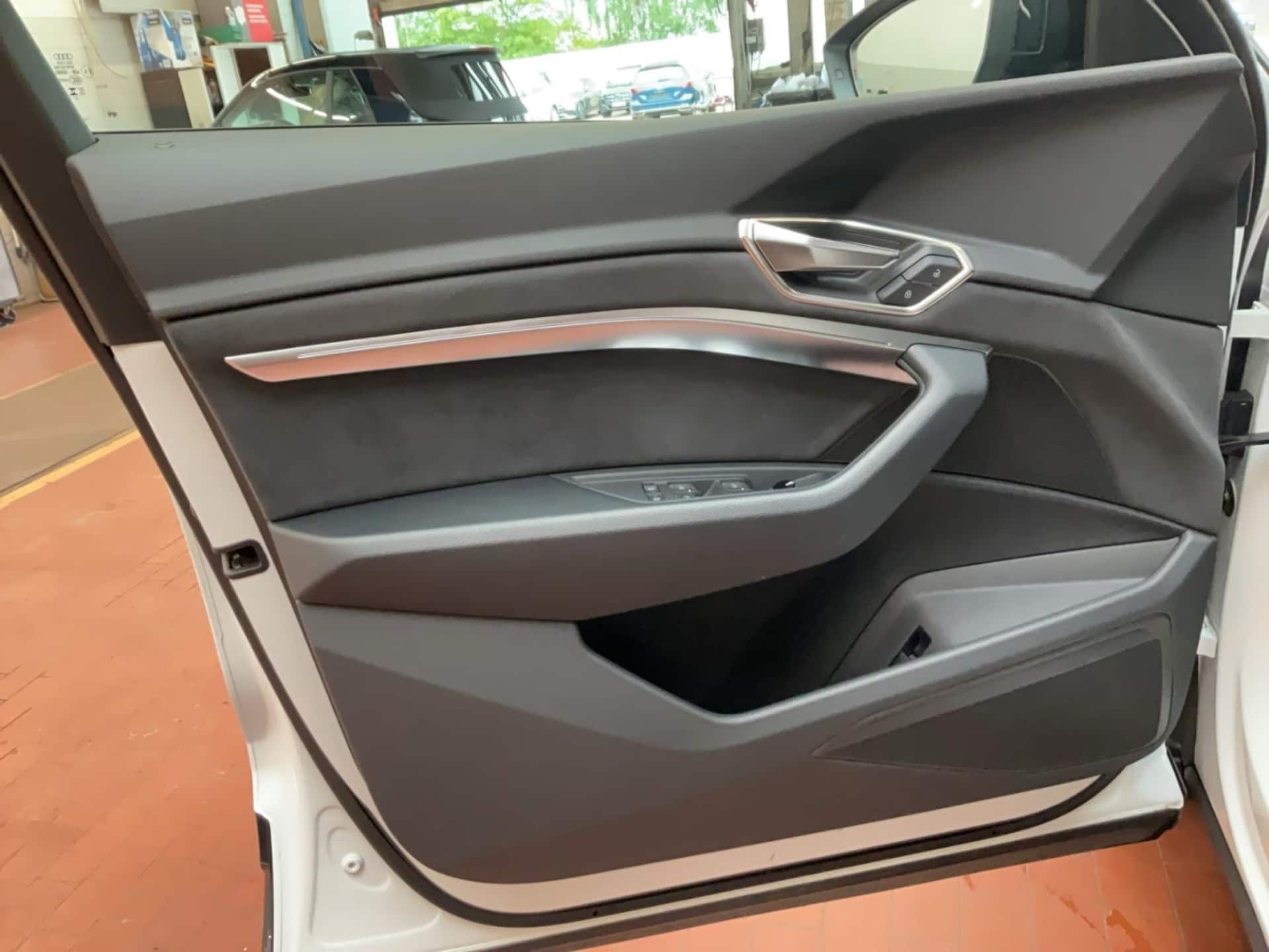Audi Q8 Sportback e-tron Advanced