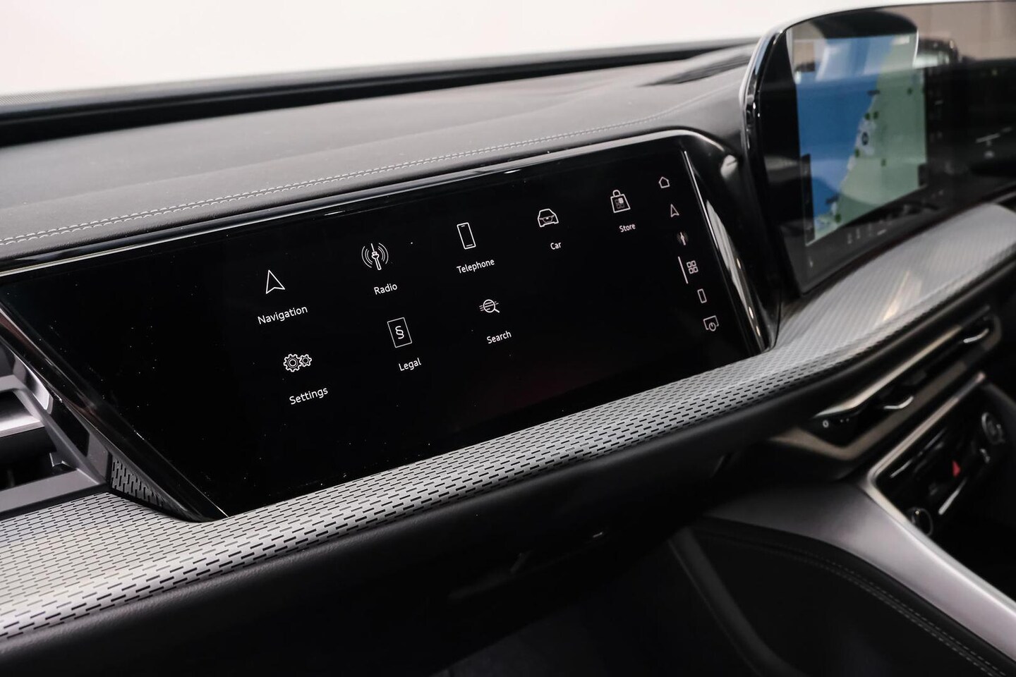 Image about Audi Q5 SUV TDI quattro 150 kW sport