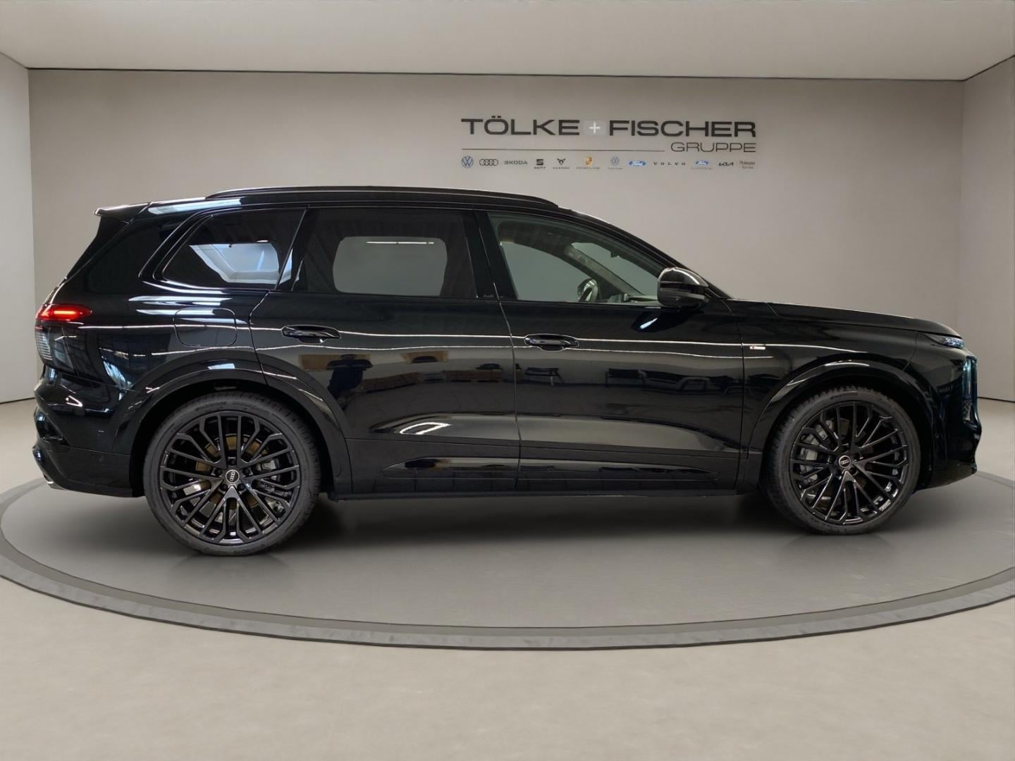 Bild über Audi Q7 SUV TDI quattro 220 kW tiptronic - für weitere Informationen kontaktieren Sie den Audi Partner