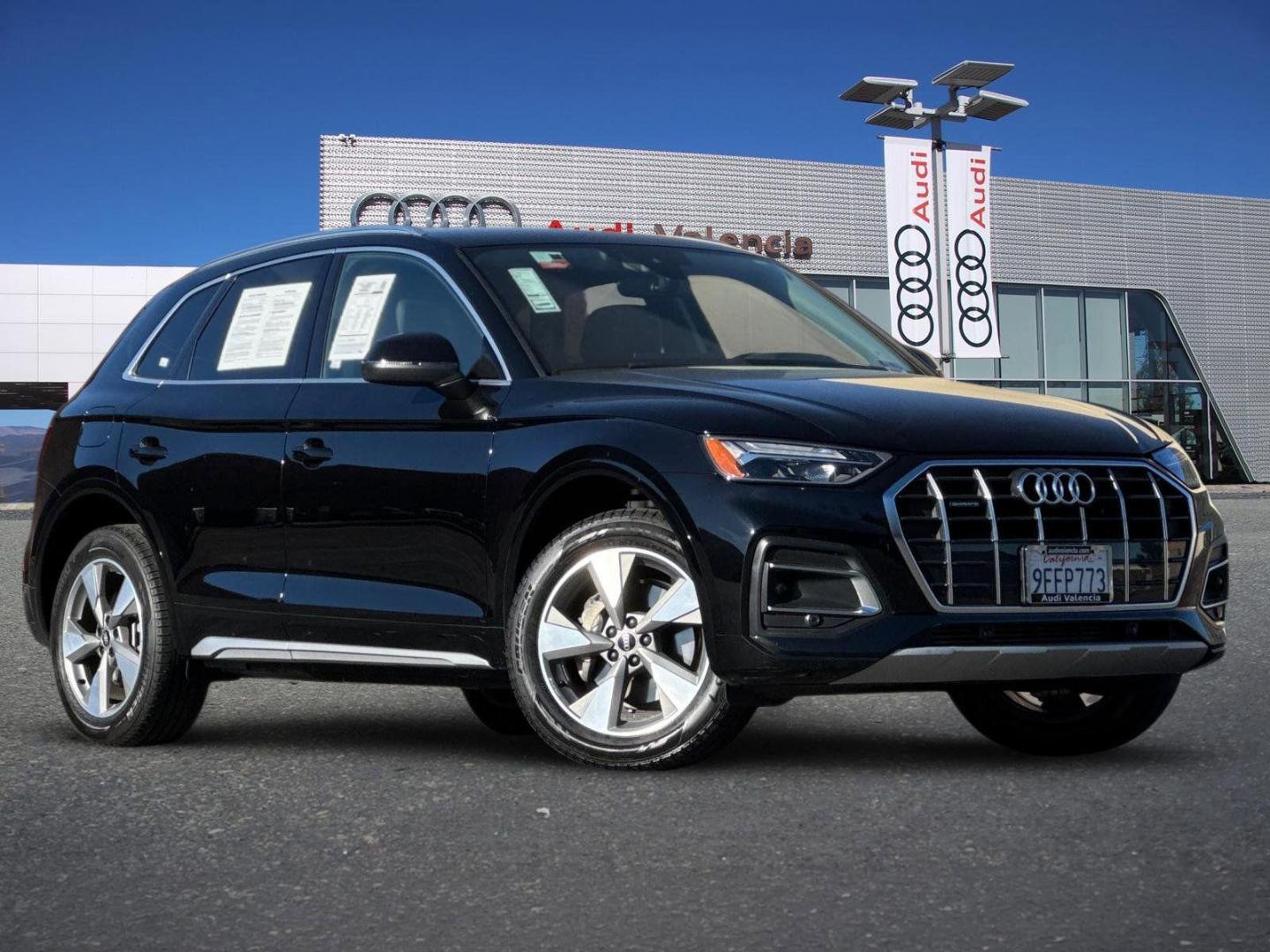 2023 Audi Q5 40 Premium's photo