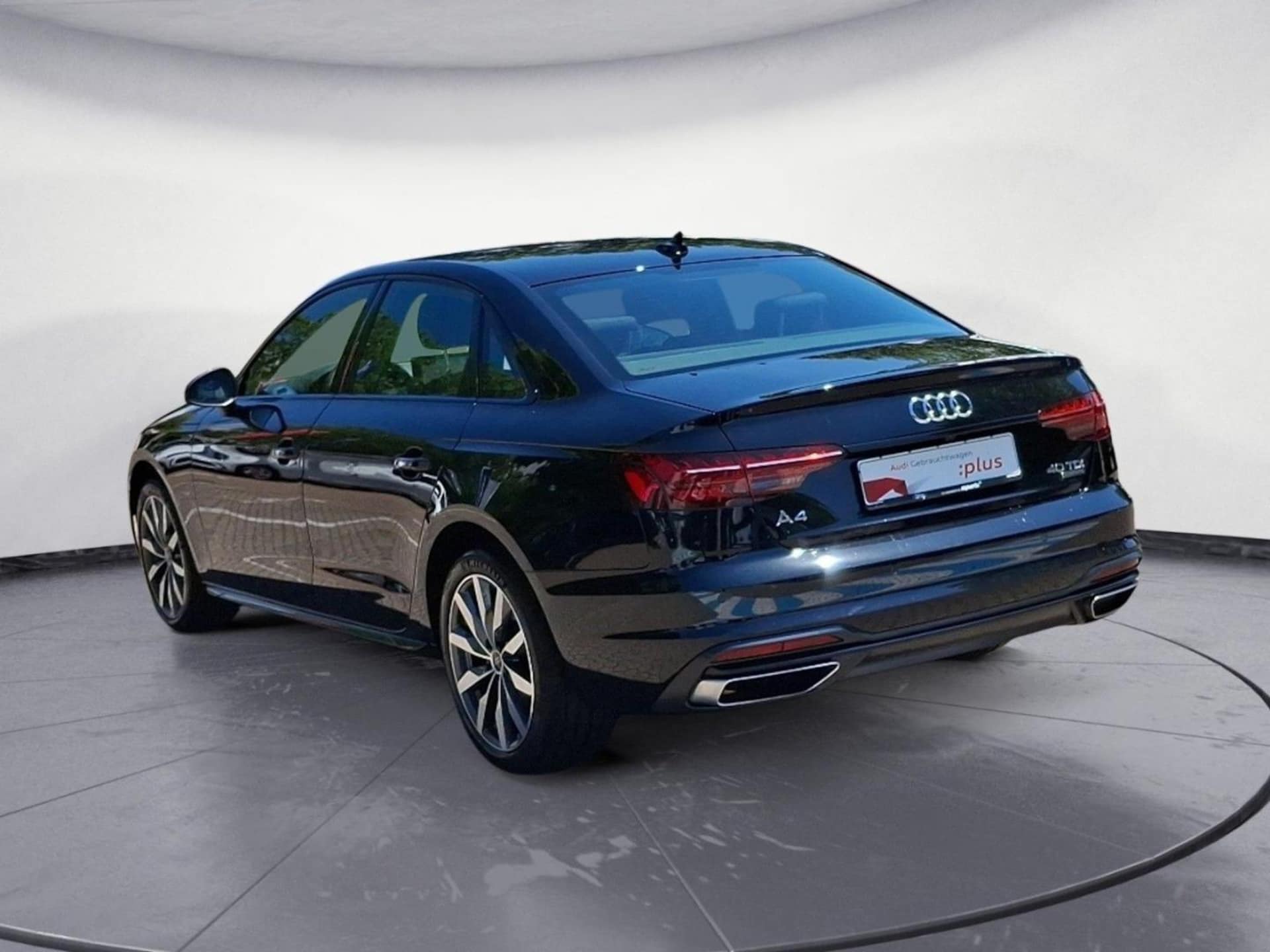 Audi A4 Limousine Advanced