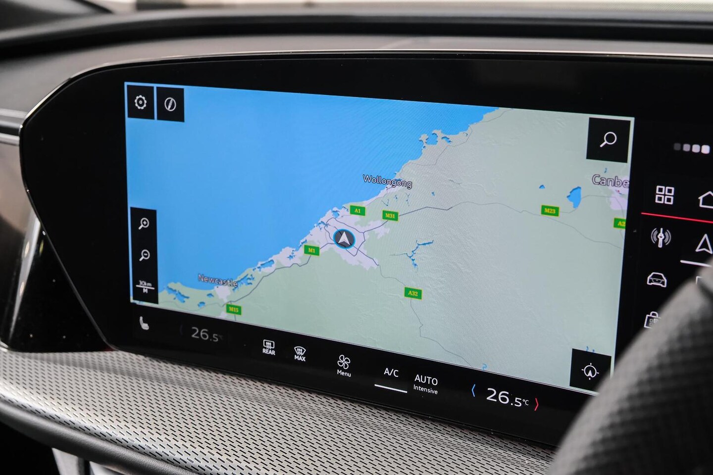 Image about Audi Q5 SUV TDI quattro 150 kW sport
