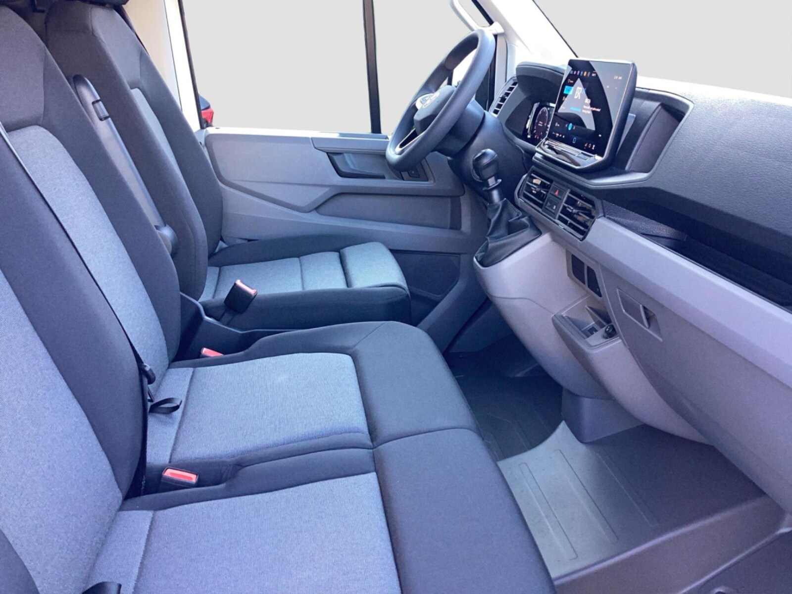 Volkswagen Crafter Kasten mittlerer Radstand – Bild 13