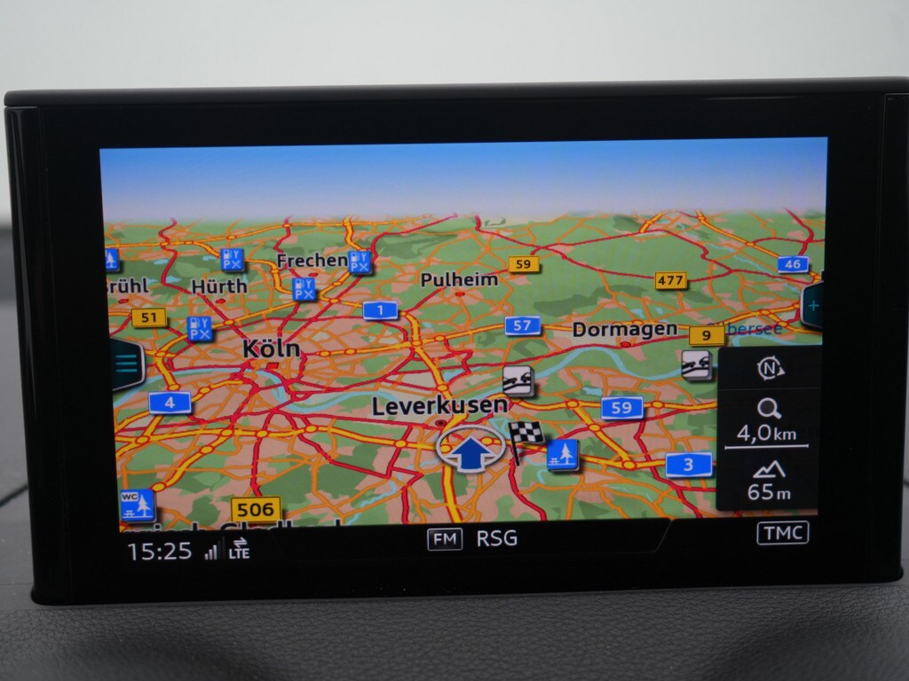 Image about Audi Q2 30 TFSI Schaltgetriebe