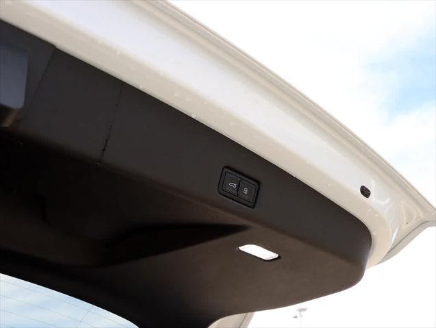 2025 AUDI Q5 - Image 33