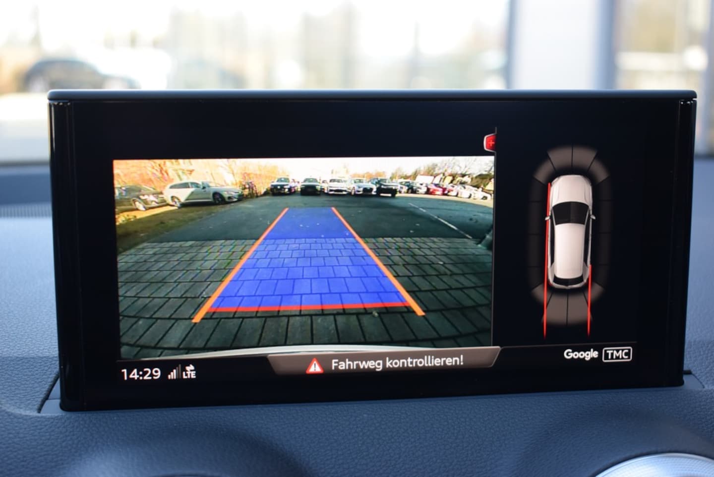 Bild über Audi Q2 S line 35 TFSI S tronic - für weitere Informationen kontaktieren Sie den Audi Partner
