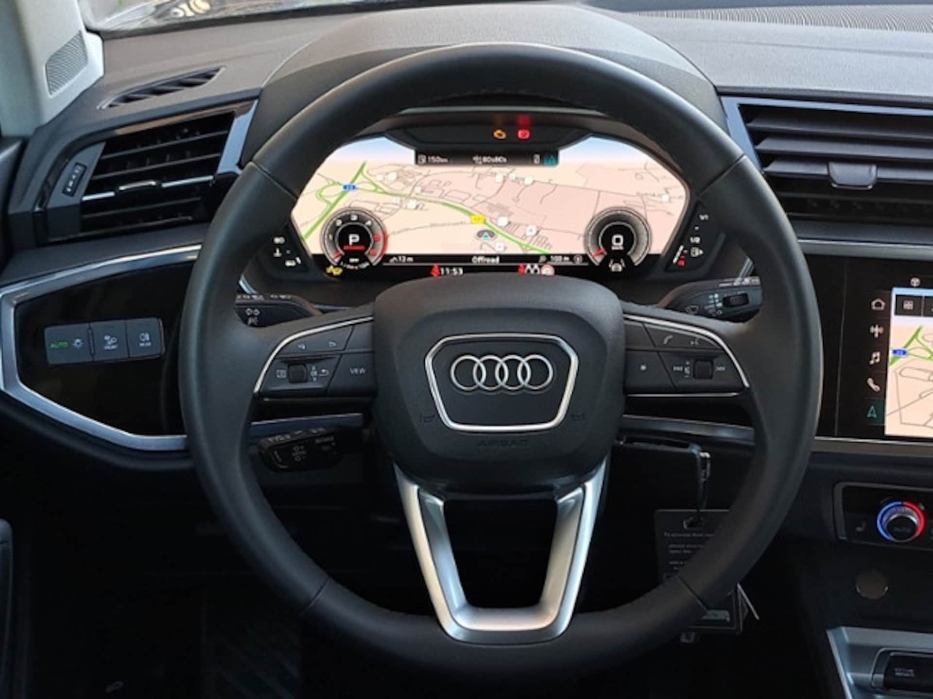 Audi Q3 Sportback S line
