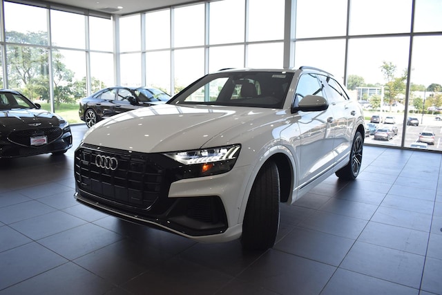 2023 Audi Q8