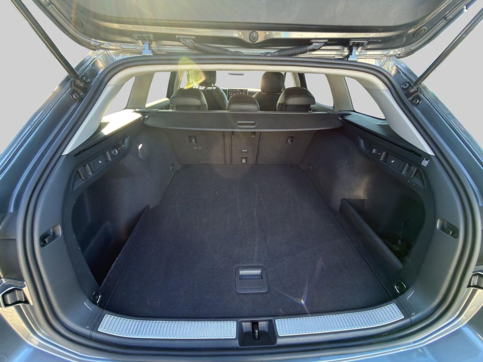 Volkswagen Passat – Bild 15