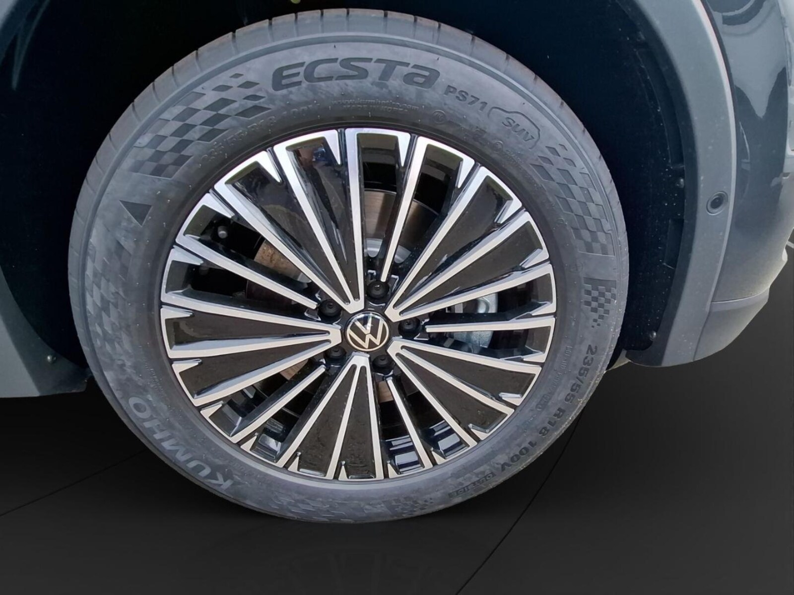 Volkswagen Tiguan – Bild 11