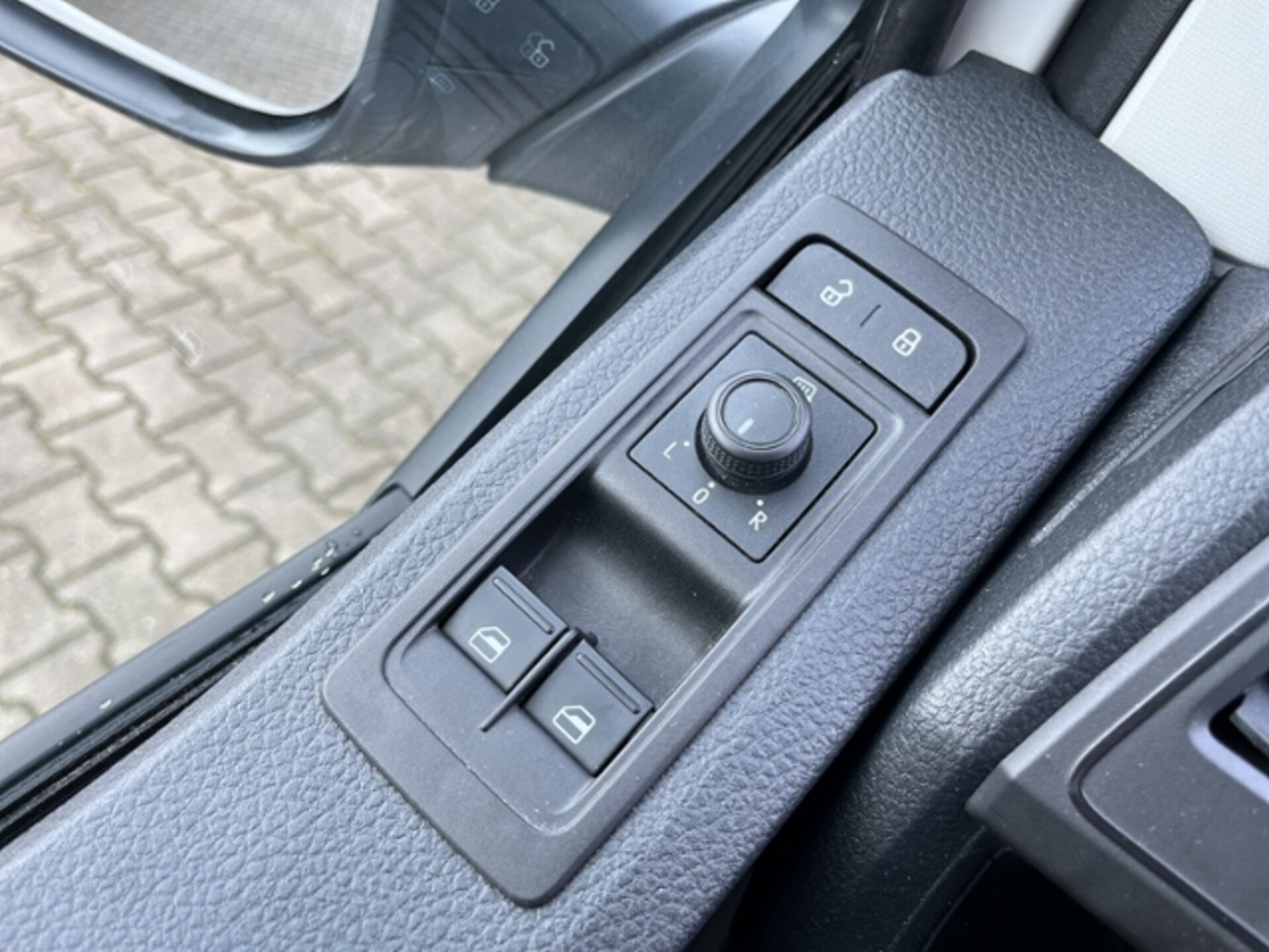 Volkswagen T6 Transporter Kombi kurzer Radstand