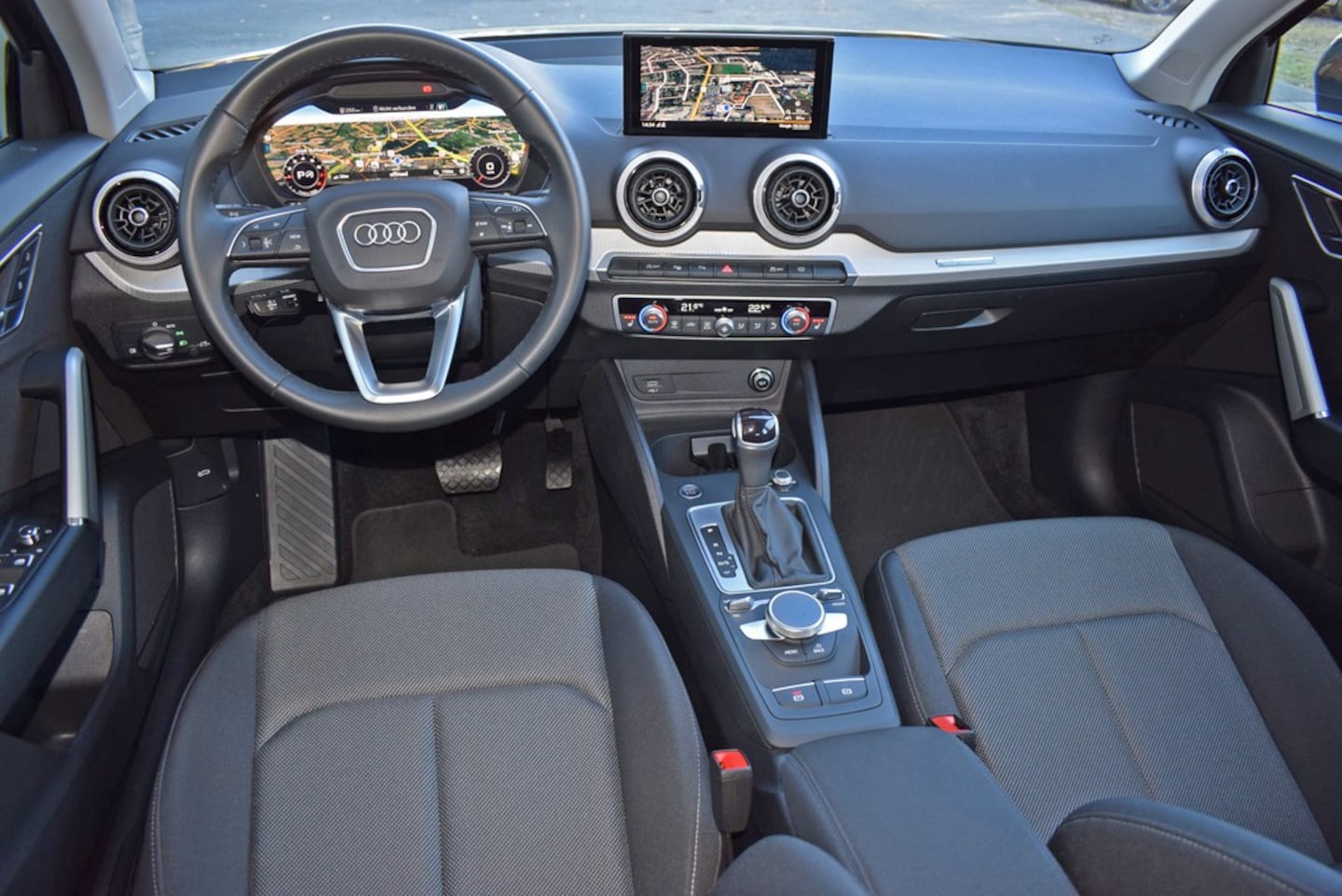 Bild über Audi Q2 S line 35 TFSI S tronic - für weitere Informationen kontaktieren Sie den Audi Partner