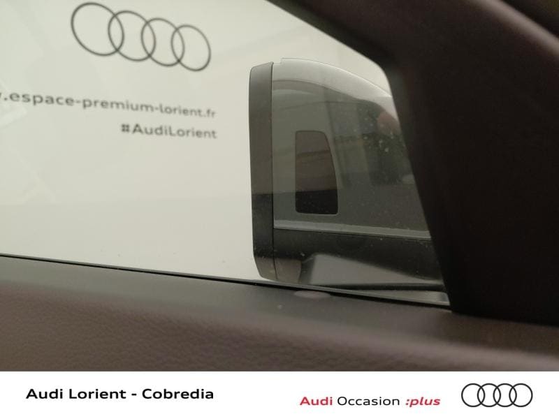 Image about Audi Q3 Sportback TFSI e S line 45 TFSI e 180 kW (245 ch) S tronic