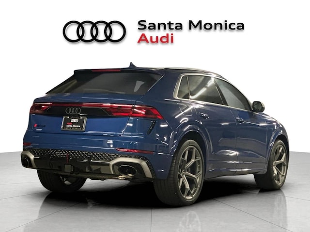 2026 Audi RS Q8 SUV performance