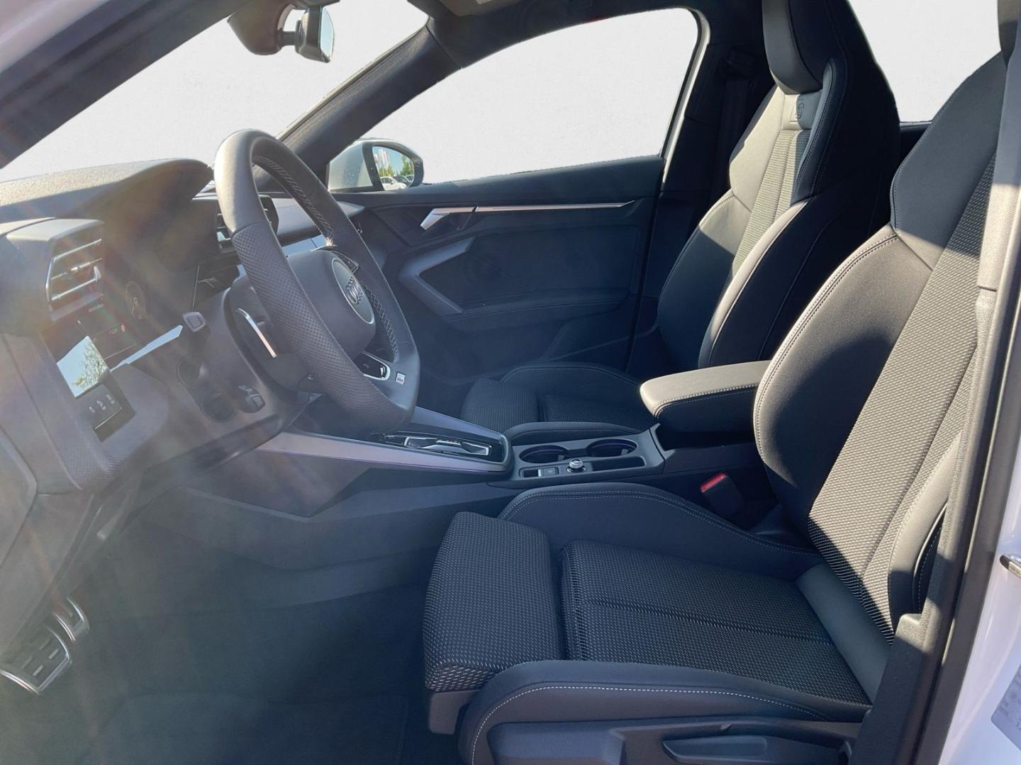 Image about Audi A3 Sportback TFSI e S line 40 TFSI e S tronic