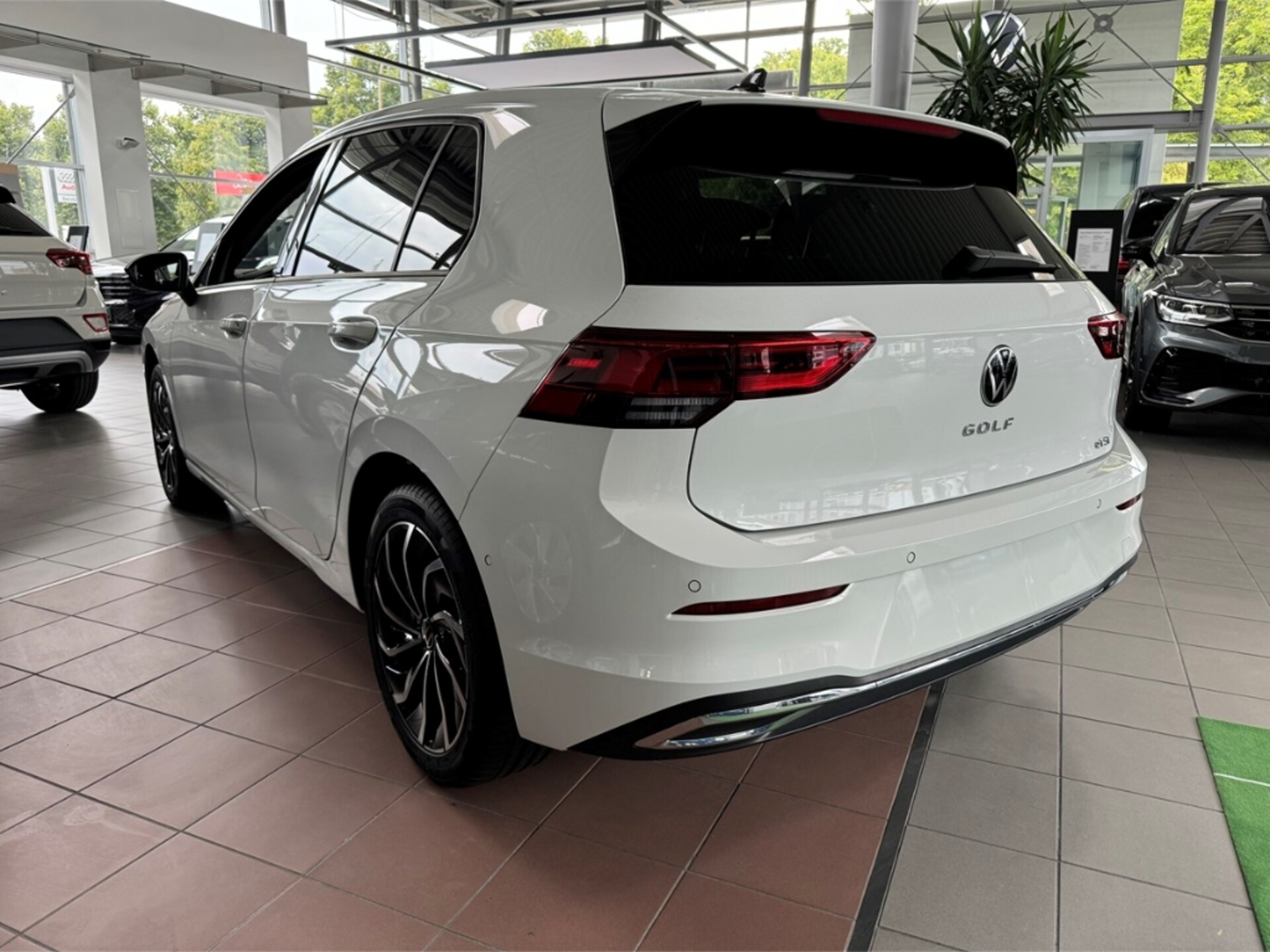 Volkswagen Golf MOVE
