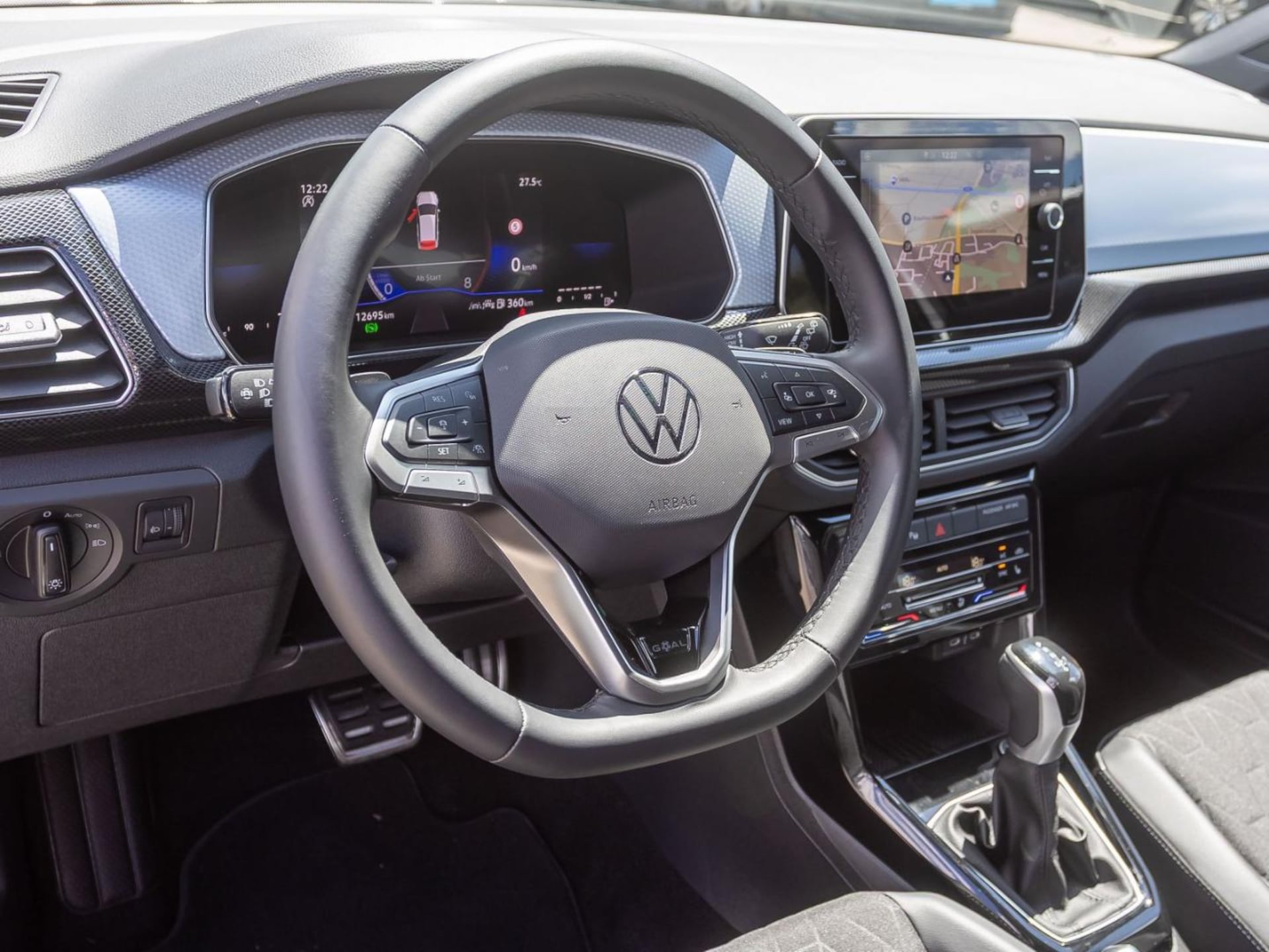 Volkswagen T-Cross Life