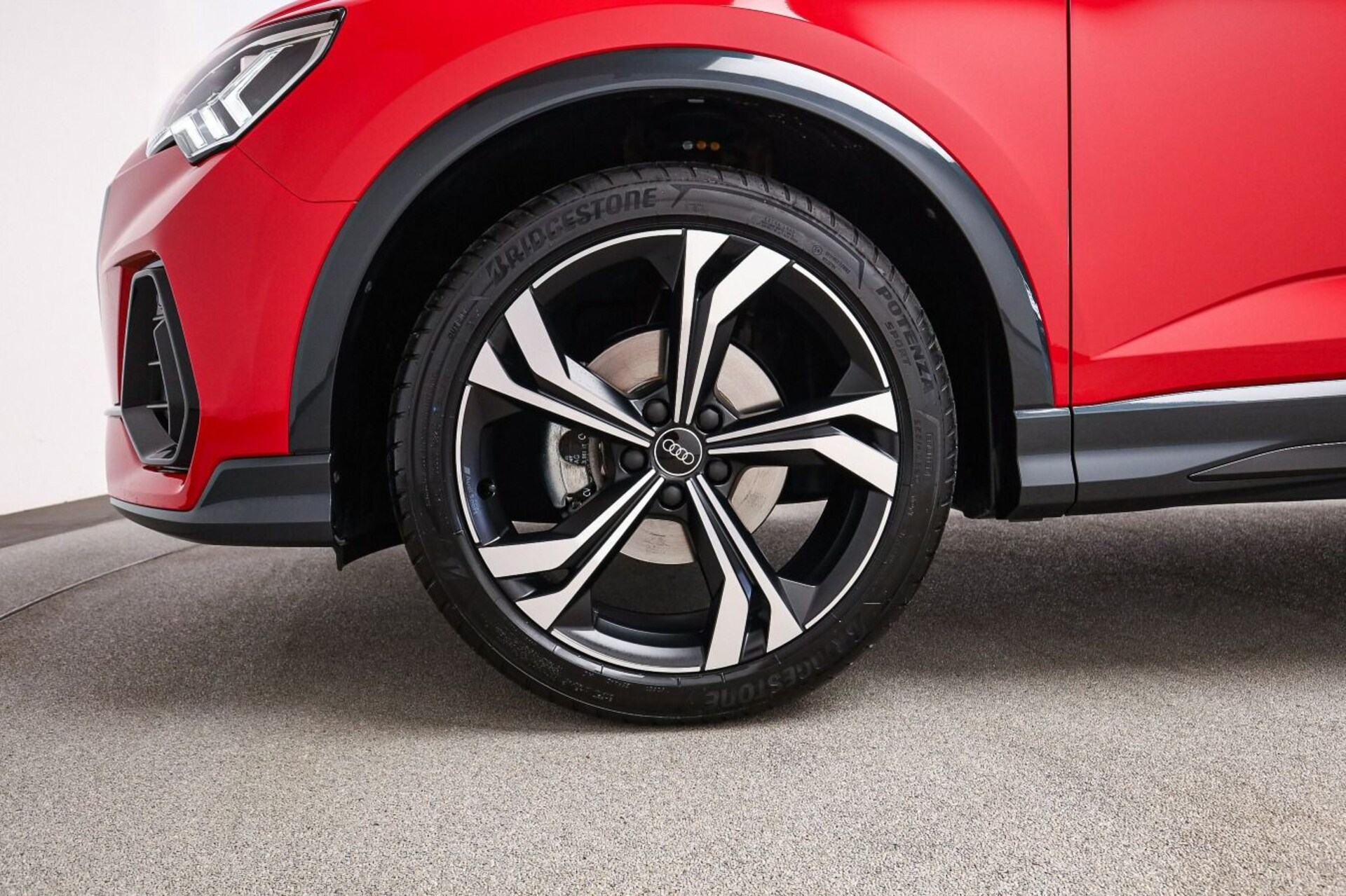 Audi Q3 Sportback S line