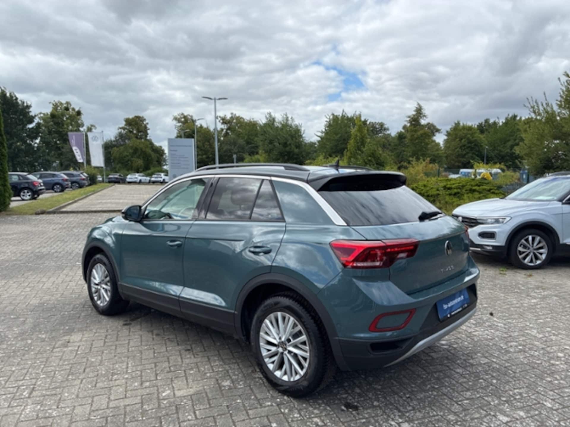 Volkswagen T-Roc Life