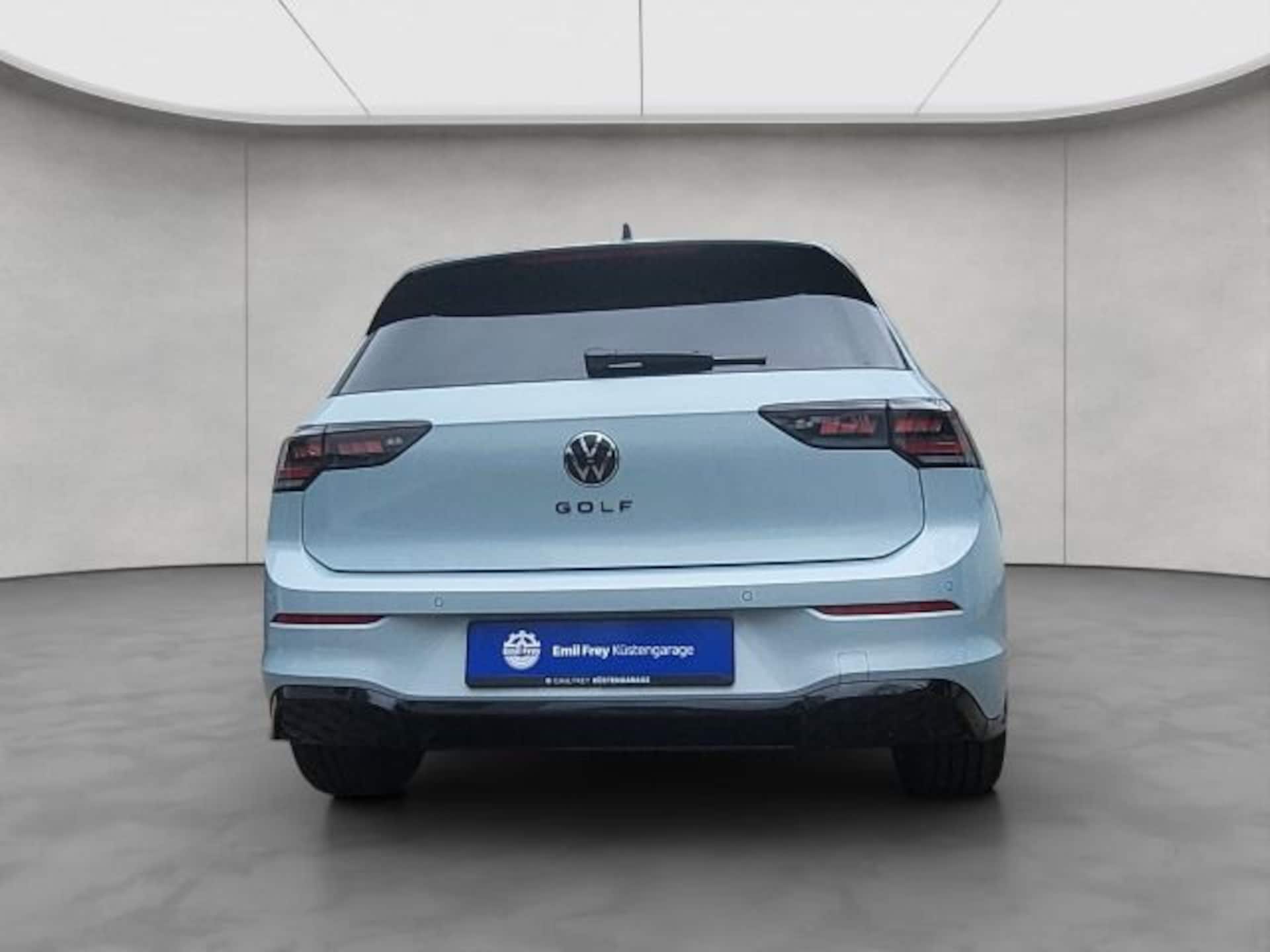 Volkswagen Golf R-Line