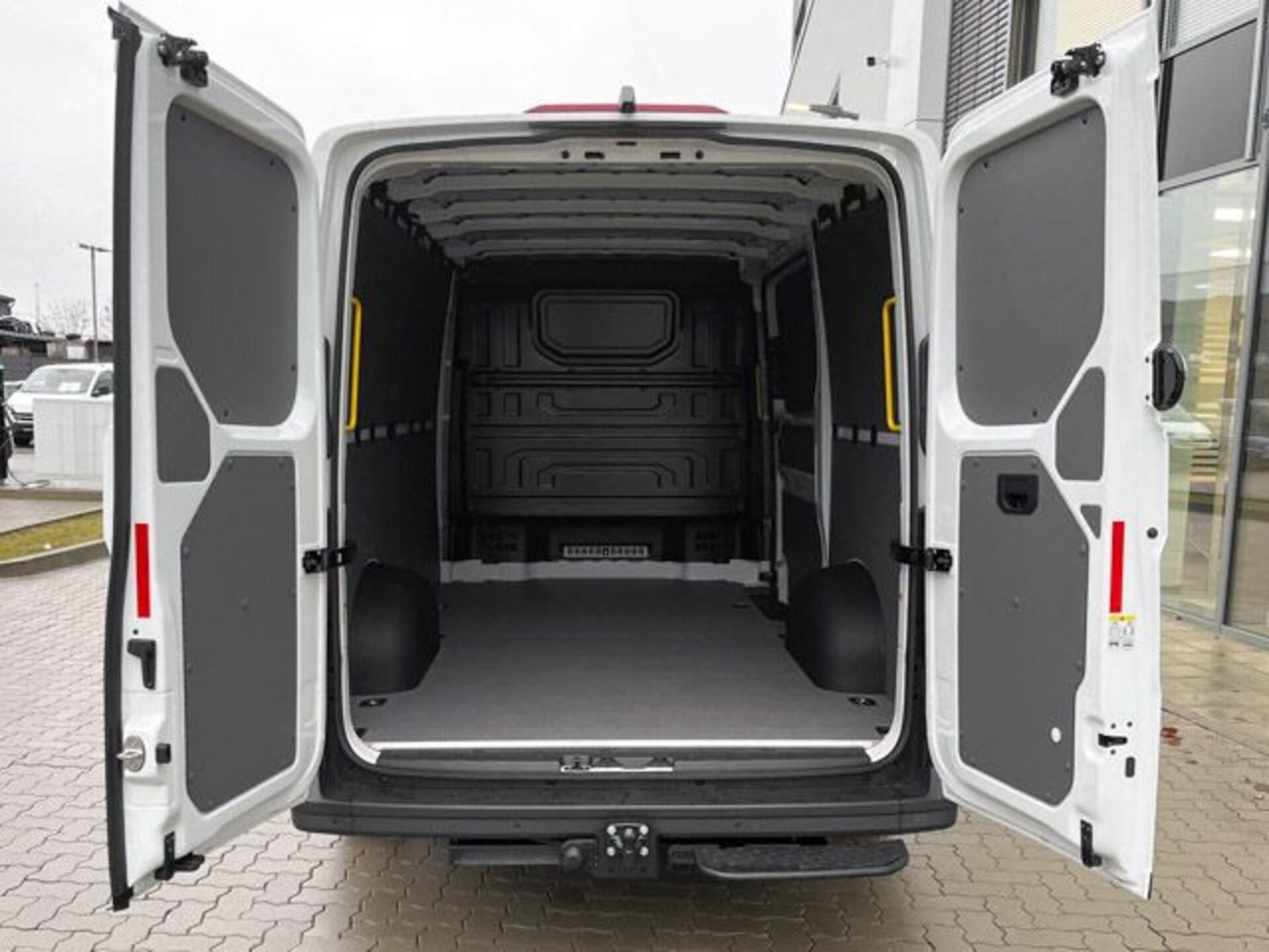 Volkswagen Crafter Kasten mittlerer Radstand