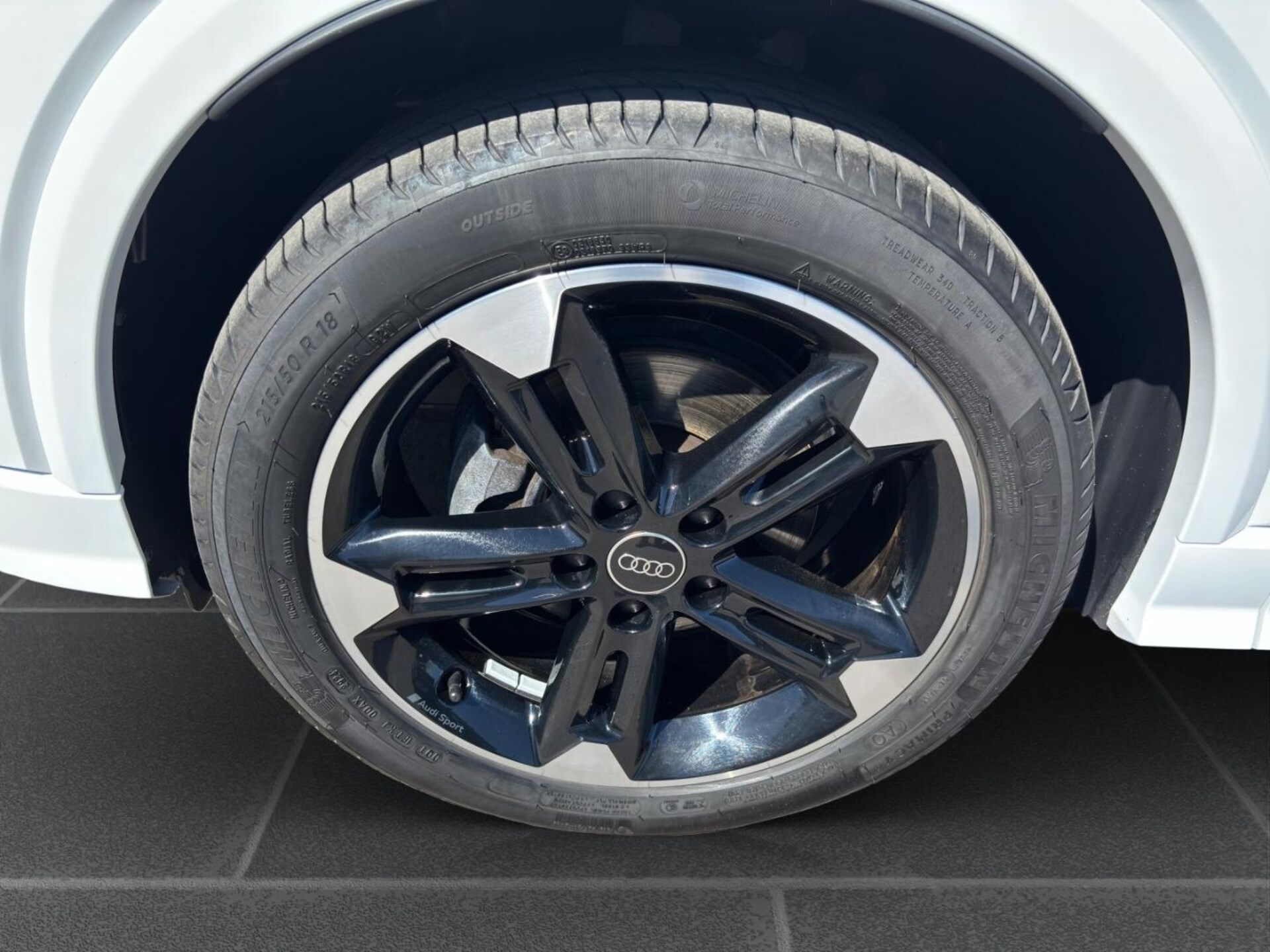 Audi Q2 S line
